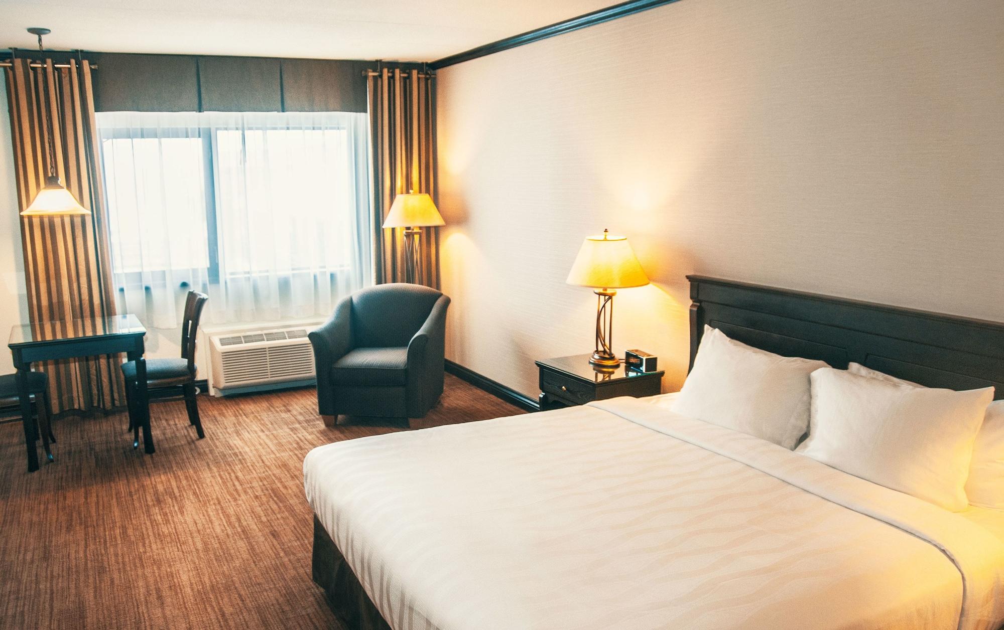 Hotel Le Montagnais แซเกอเนย์ ภายนอก รูปภาพ