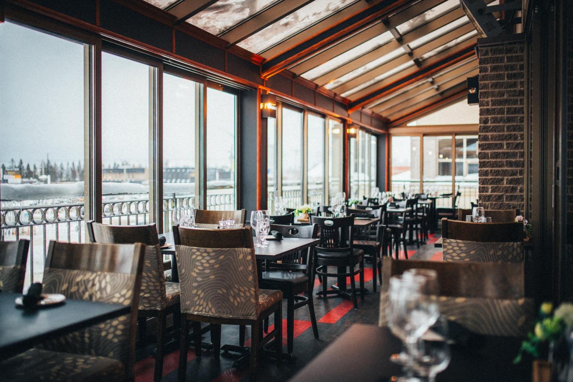 Hotel Le Montagnais แซเกอเนย์ ภายนอก รูปภาพ